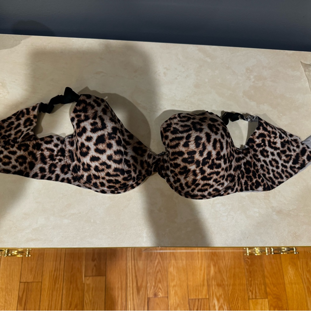Soma vanishing 360 perfect coverage 38D
Seamless
